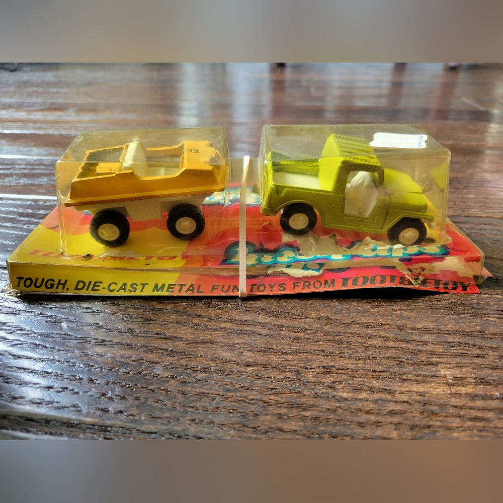 TootsieToy hitchups, jeep/buggy combo, vintage, 60s, excellent vintage condition